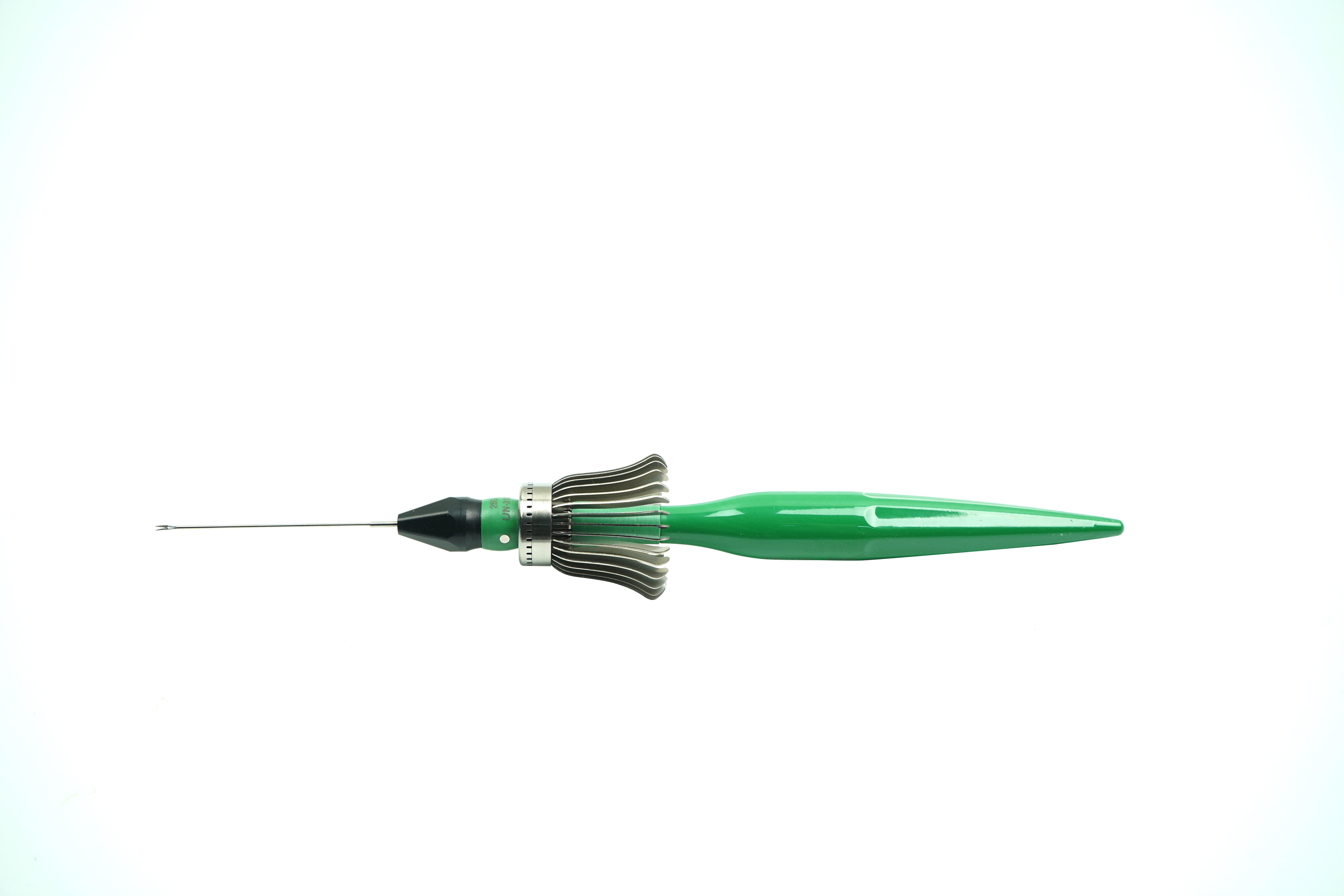 UN-3104（27G）眼底水平弯剪